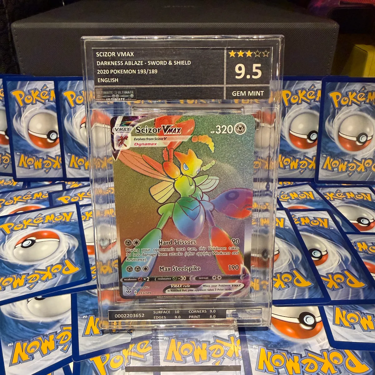 Scizor VMAX - Rainbow Rare · Offcenter